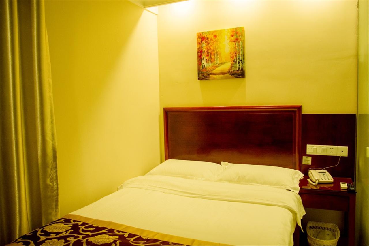 Greentree Inn Jiangsu Zhenjiang Dingmao Industrial Park Wode Square Express Hotel Εξωτερικό φωτογραφία
