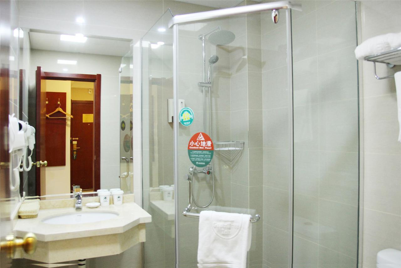 Greentree Inn Jiangsu Zhenjiang Dingmao Industrial Park Wode Square Express Hotel Εξωτερικό φωτογραφία