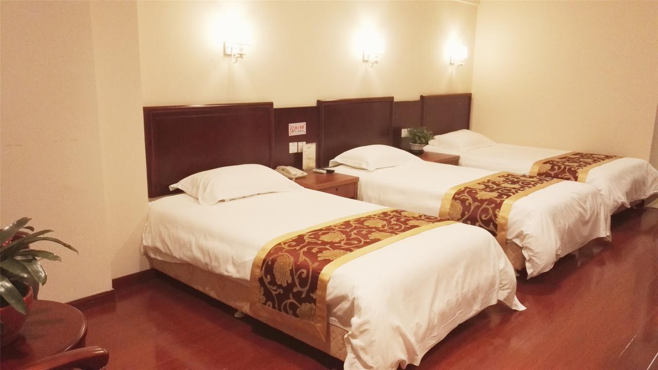 Greentree Inn Jiangsu Zhenjiang Dingmao Industrial Park Wode Square Express Hotel Εξωτερικό φωτογραφία