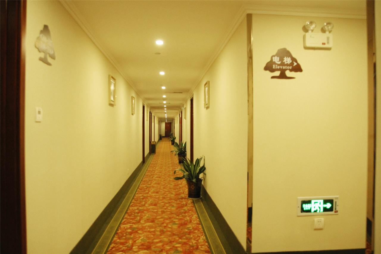 Greentree Inn Jiangsu Zhenjiang Dingmao Industrial Park Wode Square Express Hotel Εξωτερικό φωτογραφία